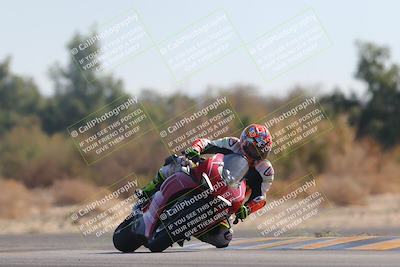 media/Feb-05-2023-SoCal Trackdays (Sun) [[b2340e6653]]/Turn 7 (940am)/